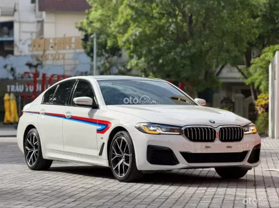 BMW 530i M Sport 2021 - BAO ĐẬU BANK 70-90% (Ib Zalo tư vấn trực tiếp 24/7)
