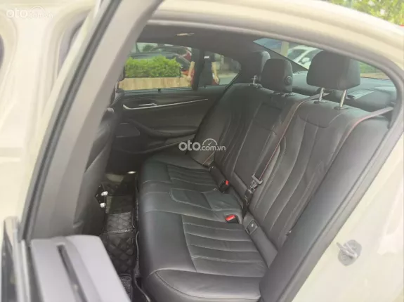 BMW 530i M Sport 2021 - BAO ĐẬU BANK 70-90% (Ib Zalo tư vấn trực tiếp 24/7)
