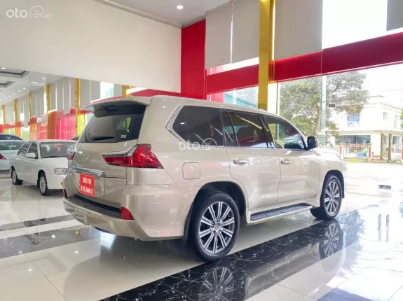 Lexus LX 570 Super Sport 2016 - Lướt 8 vạn, Full lịch sử hãng, đẳng cấp vượt thời gian