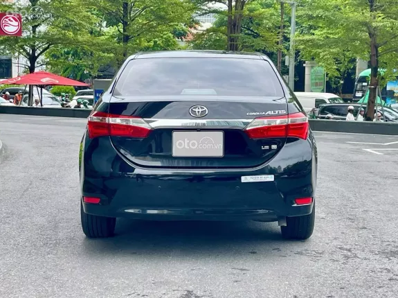 Toyota Corolla Altis 1.8G CVT 2017 - Odo 7.8v km như mới