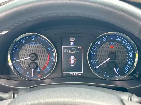 Toyota Corolla Altis 1.8G CVT 2017 - Odo 7.8v km như mới