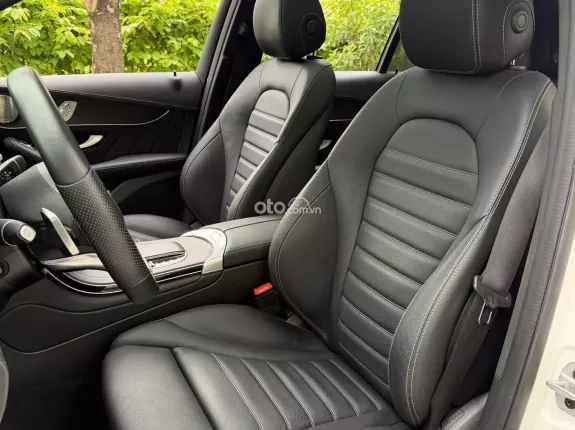 Mercedes-Benz GLC 300 4Matic V1 2022 - GLC300 2022 V1