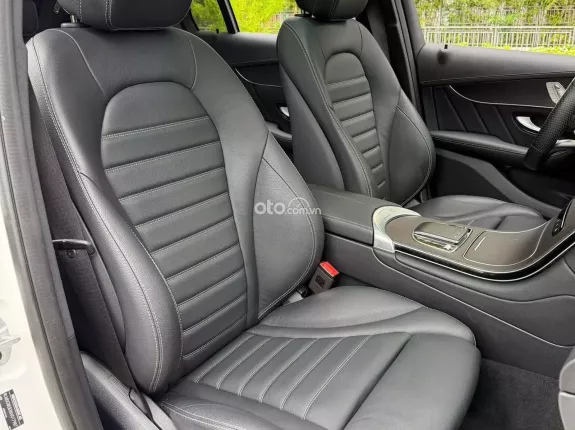 Mercedes-Benz GLC 300 4Matic V1 2022 - GLC300 2022 V1