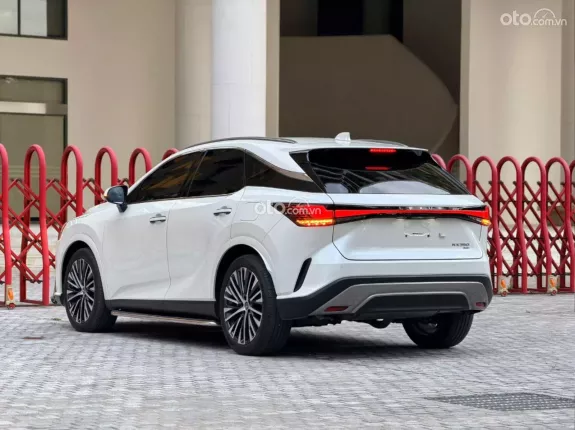 Lexus RX 350 Luxury 2025 - Xe trắng nội thất nâu, giá cực tốt