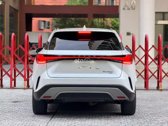 Lexus RX 350 Luxury 2025 - Xe trắng nội thất nâu, giá cực tốt