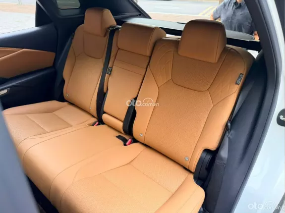 Lexus RX 350 Luxury 2025 - Xe trắng nội thất nâu, giá cực tốt
