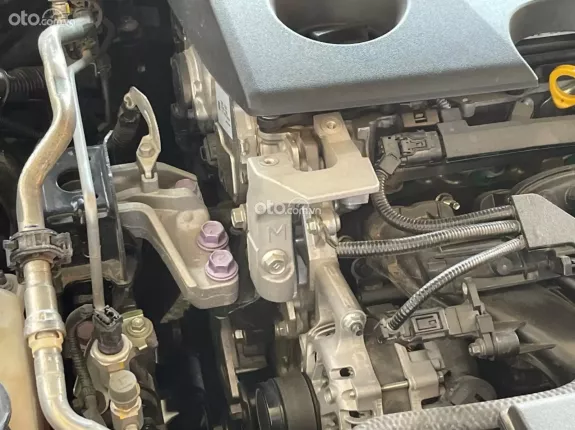 Toyota Camry 2.0Q 2022 - Chuẩn 1.7v sơn zin cả xe
