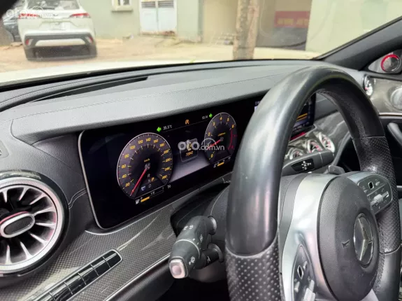 Mercedes-Benz E300 AMG 2020 - E300 AMG 2020