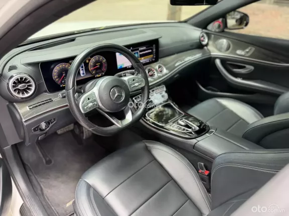 Mercedes-Benz E300 AMG 2020 - E300 AMG 2020