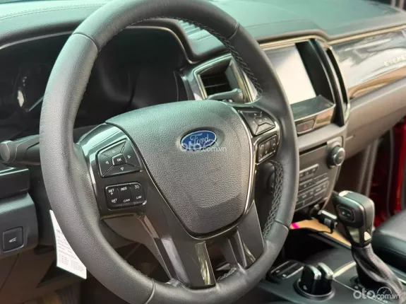 Ford Everest 2.0L ST5 6AT 2WD Titanium 2020 - Máy dầu bền bỉ, vận hành đầm chắc, cực kì tiết kiệm nhiên liệu