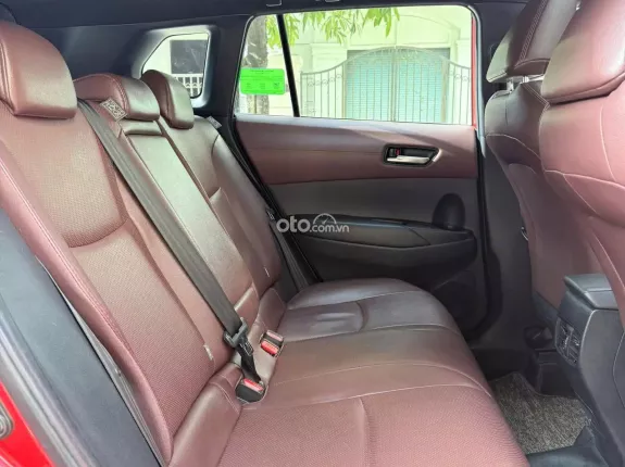 Toyota Corolla Cross 1.8 V  2021 - Xe gia đình rộng rãi, đầy đủ tính năng an toàn