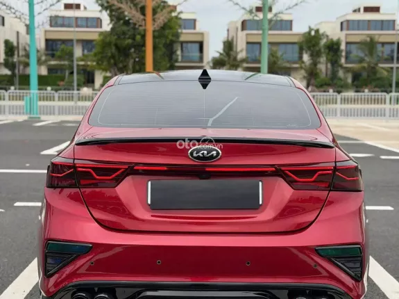 Kia Cerato 2.0 AT Premium 2021 - Bản full option hiếm gặp, chủ cũ đầu tư hàng trăm triệu