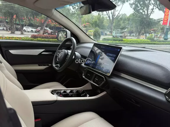 VinFast VF8 Plus 2024 - HÓT HÓT HÓT MUA XE TẶNG vàng