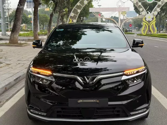 VinFast VF8 Plus 2023 - XE HOT CÓ SẴN GIAO NGAY!!