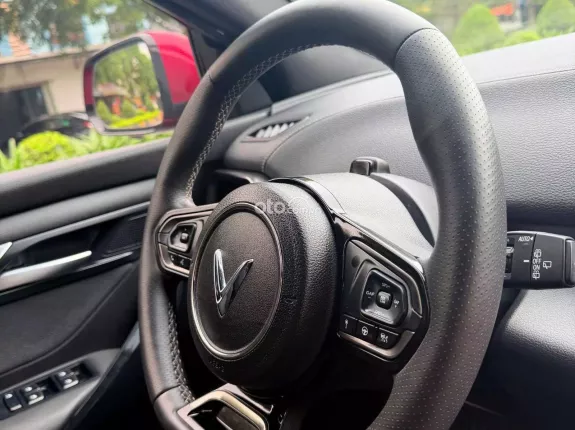 VinFast VF8 Plus 2023 - XE ĐẸP CÓ SẴN GIAO NGAY!!