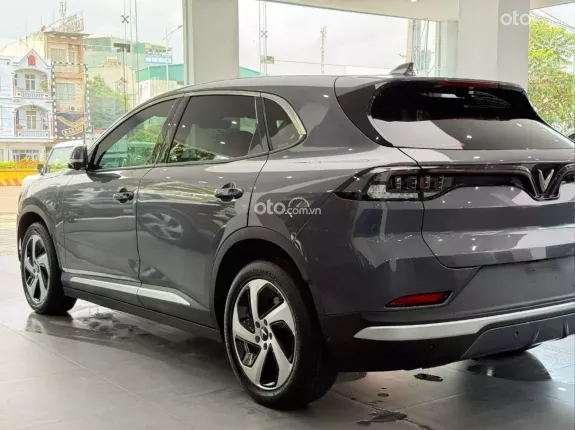 VinFast VF8 Plus 2023 - XE HOT CÓ SẴN GIAO NGAY!!