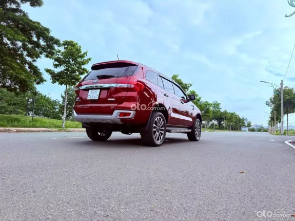 Ford Everest 2.0L ST5 6AT 2WD Titanium 2020 - Máy dầu bền bỉ, vận hành đầm chắc, cực kì tiết kiệm nhiên liệu