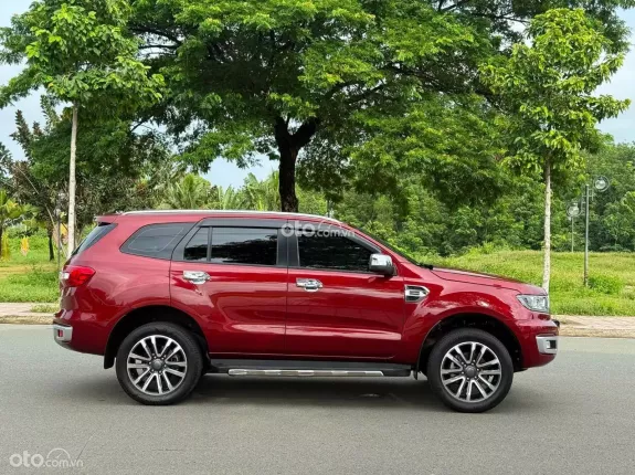 Ford Everest 2.0L ST5 6AT 2WD Titanium 2020 - Máy dầu bền bỉ, vận hành đầm chắc, cực kì tiết kiệm nhiên liệu