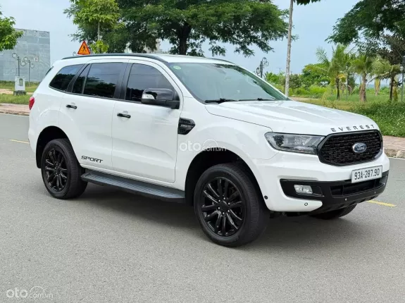 Ford Everest Sport 2.0 AT 4x2 2021 - Bản Sport năng động, mạnh mẽ. Hỗ trợ góp ngân hàng nhanh chóng