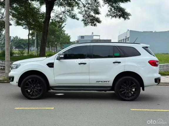 Ford Everest Sport 2.0 AT 4x2 2021 - Bản Sport năng động, mạnh mẽ. Hỗ trợ góp ngân hàng nhanh chóng