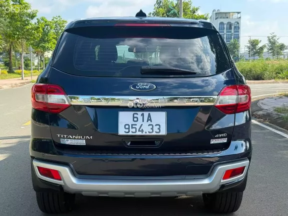 Ford Everest 2.0L ST5 10AT 4x4 Titanium 2021 - Máy dầu tiết kiệm, Gầm cao, Hỗ trợ góp ngân hàng nhanh chóng