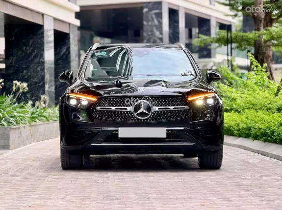 Mercedes-Benz GLC 300 4Matic V1 2023 - GLC300 2024