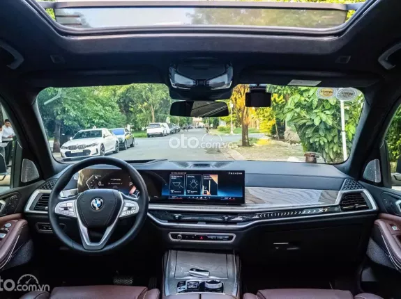 BMW X7 xDrive40i Pure Excellence 2023 - BAO ĐẬU BANK 70-90% (Ib Zalo tư vấn trực tiếp 24/7)
