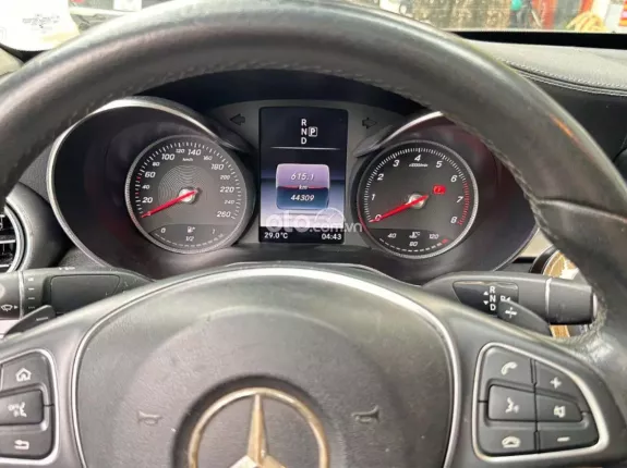 Mercedes-Benz C250 Exclusive 2017 - Động cơ Turbo tăng áp mạnh mè, nội thất bọc da cao cấp