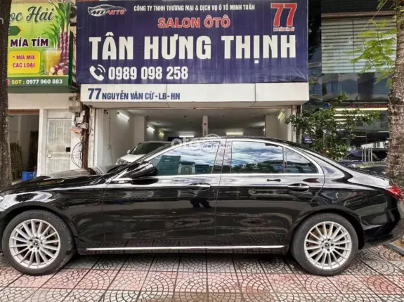 Mercedes-Benz E200 Exclusive 2022 - Hỗ trợ bank 70%, xe cực đẹp