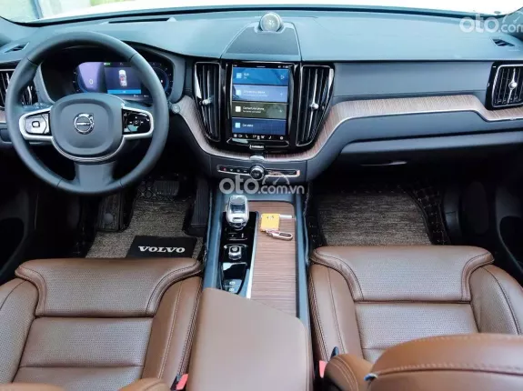 Volvo XC60 B6 Ultimate Bright 2024 - BH/BảoDưỡng Free 2029 -Bản Đủ-Hybrid