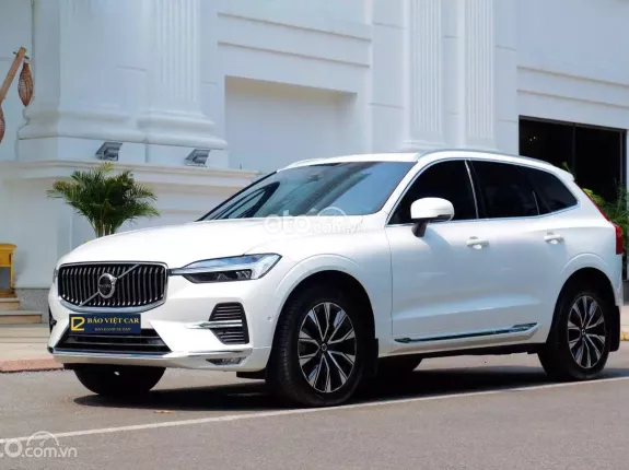 Volvo XC60 B6 Ultimate Bright 2024 - BH/BảoDưỡng Free 2029 -Bản Đủ-Hybrid
