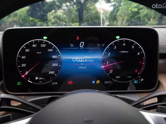 Mercedes-Benz C200 Avantgarde Plus 2023 - Bao bank 90%