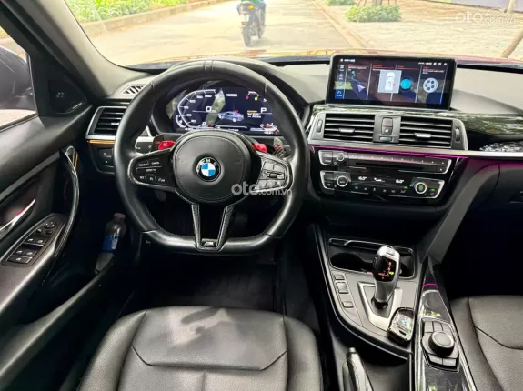 BMW 320i 2018 - BMW 3 Series 320i sx2018 màu cam cực đẹp