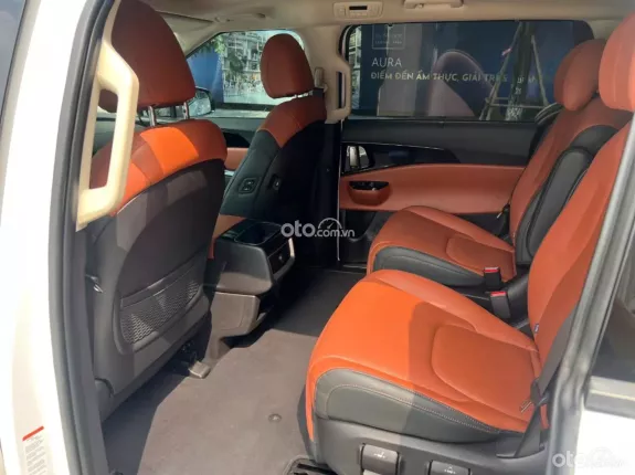 Kia Carnival 2.2D Signature 2023 - Kia Carnival Signature 2.2D sx2023 siêu đẹp Bản cao nhất