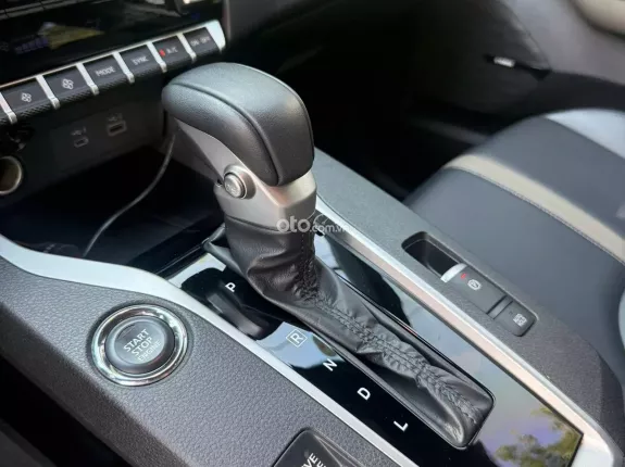 Mitsubishi Xforce Ultimate 2025 - Xe đẹp bảo dưỡng full hãng