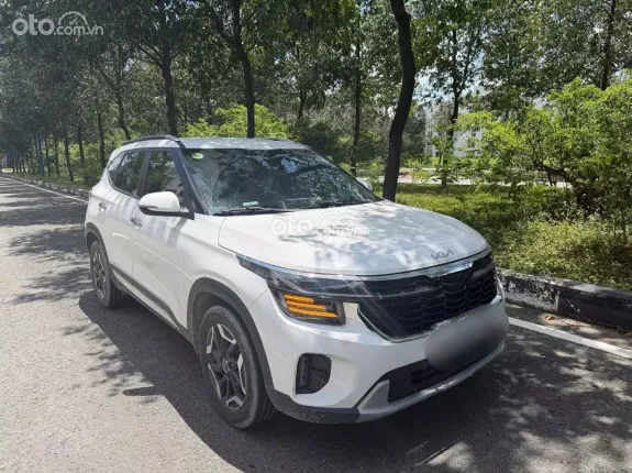 Kia Seltos 1.4 Luxury 2024 - Xe đẹp bảo dưỡng đầy đủ