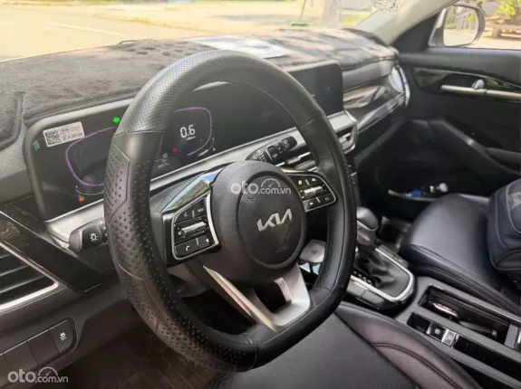 Kia Seltos 1.4 Luxury 2024 - Xe đẹp bảo dưỡng đầy đủ