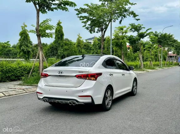 Hyundai Accent 1.4 AT Đặc biệt 2018 - Xe tư nhân 1 chủ, full options