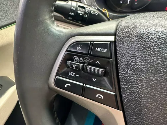 Hyundai Accent 1.4 AT Đặc biệt 2018 - Xe tư nhân 1 chủ, full options