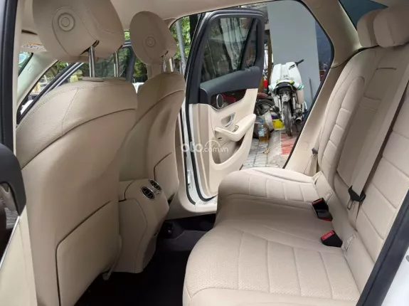 Mercedes-Benz GLC 200 2022 - Mercedes GLC 200 2022 - mua bán xe ô tô cũ uy tín tại Hà Nội