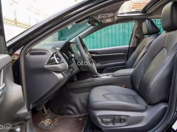 Toyota Camry 2.5Q 2023 - Xe cực đẹp