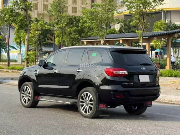 Ford Everest Titanium 2.0 AT 4x2 2019 - SIÊU ĐẸP