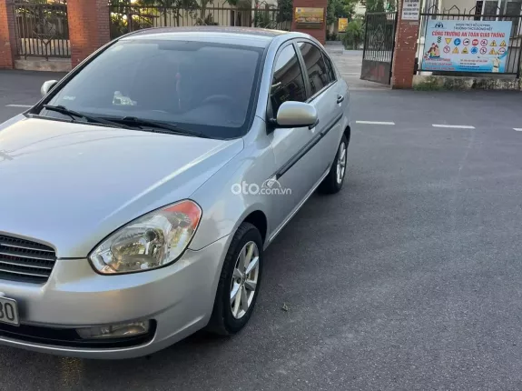 Hyundai Accent 1.4 MT 2009 - Nhập khẩu. Xe đại chất. Máy số keo chỉ vẫn còn zin. Nội ngoại thất bao phê