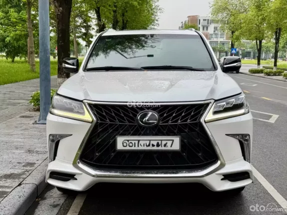 Lexus LX 570 MBS 2019 - Lexus LX 570 Super Sport MBS sx2019 nhập Trung Đông, chạy hơn 7vạn Full đồ