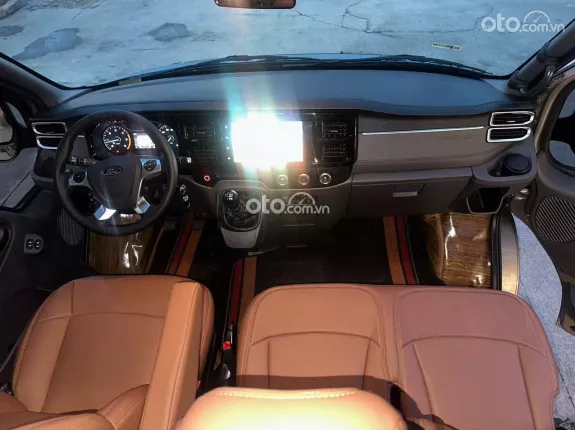 Ford Transit Luxury 2023 - THU MUA FORD TRANSIT GIÁ CAO – NHẬN XE NHANH, THANH TOÁN NGAY