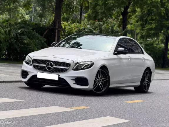 Mercedes-Benz E300 AMG 2020 - Siêu đẹp - Chất lượng xe hoàn hảo, chủ đi giữ gìn