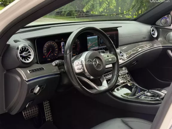 Mercedes-Benz E300 AMG 2020 - Siêu đẹp - Chất lượng xe hoàn hảo, chủ đi giữ gìn