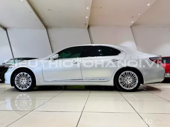 Lexus LS 600 2007 - Xe đảm bảo chất lượng hỗ trợ kiểm tra tại hãng