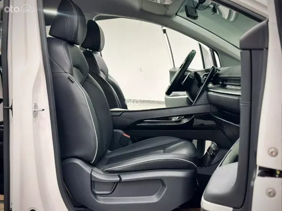 Hyundai Custin 2024 - Model 2025 Rộng Rãi, Tiết Kiệm
