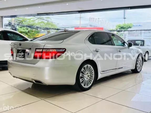 Lexus LS 600 2007 - Xe đảm bảo chất lượng hỗ trợ kiểm tra tại hãng